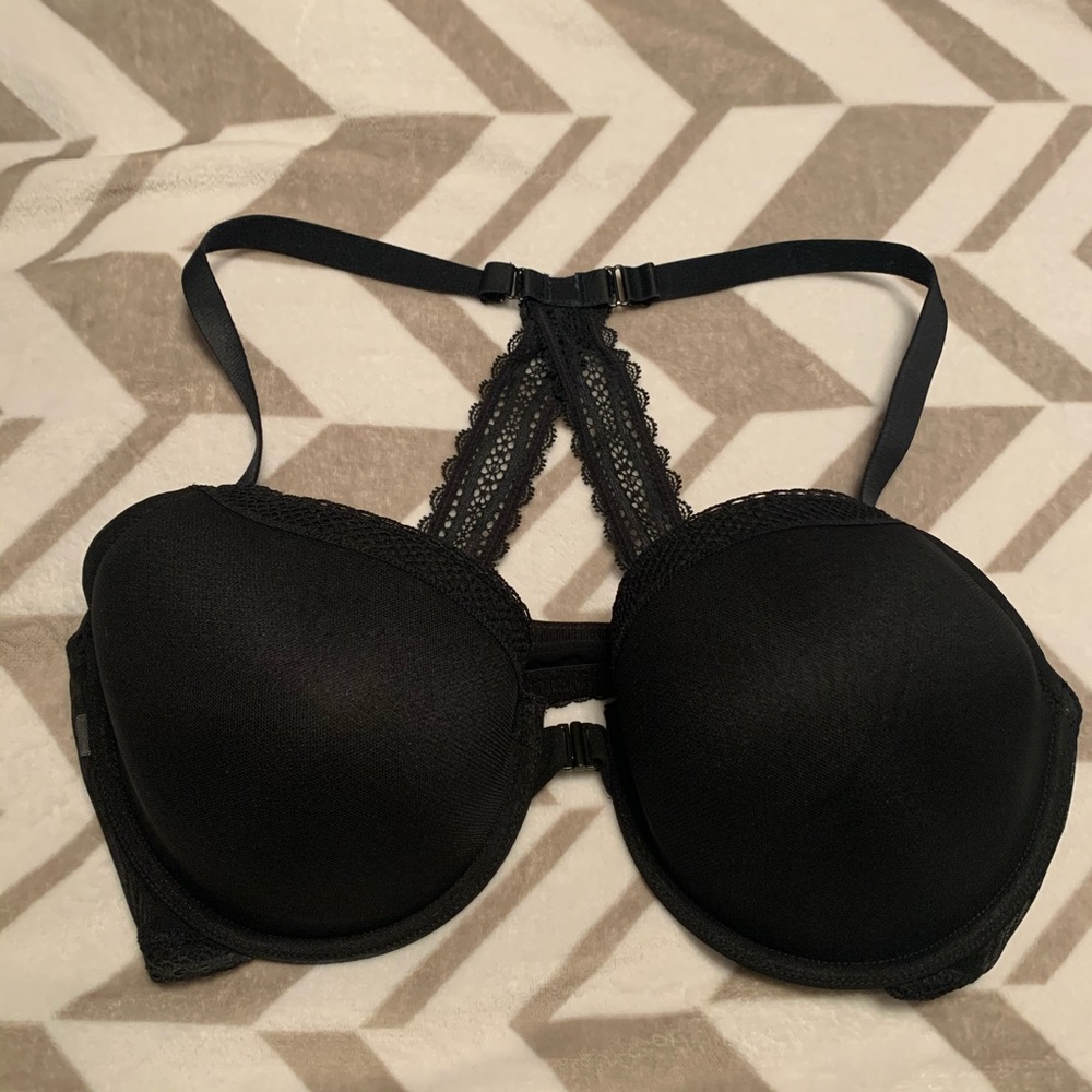🐟 Black Auden Racerback Bra (38DD) 🐟